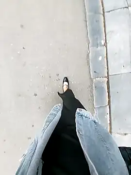 meomeocute online show from 04-26-26, 03:59