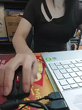 meomeocute online show from 06-27-26, 04:17