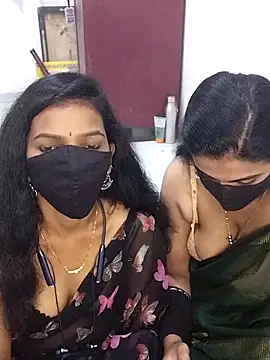 Snapshot of sneha_bebo chatting on 09-17-25, 01:46 sneha bebo online show from 09-17-25, 01:46