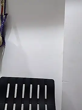 Snapshot of sneha_bebo chatting on 09-21-25, 02:19 sneha bebo online show from 09-21-25, 02:19