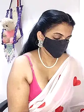 Snapshot of sneha_bebo chatting on 10-27-25, 03:38 sneha bebo online show from 10-27-25, 03:38