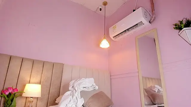 Snapshot of _wendy_x chatting on 02-12-26, 11:38 wendy x online show from 02-12-26, 11:38