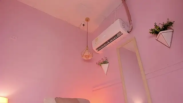 Snapshot of _wendy_x chatting on 03-02-26, 11:39 wendy x online show from 03-02-26, 11:39