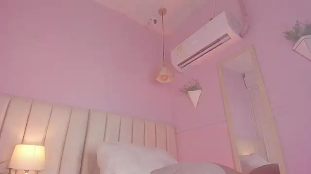 Snapshot of _wendy_x chatting on 03-04-26, 11:38 wendy x online show from 03-04-26, 11:38