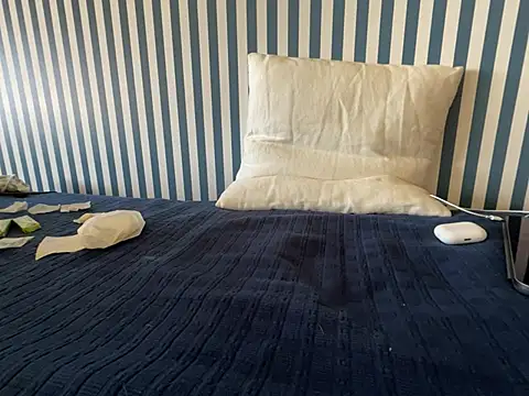 cumman789860 online show from 03-31-26, 01:22