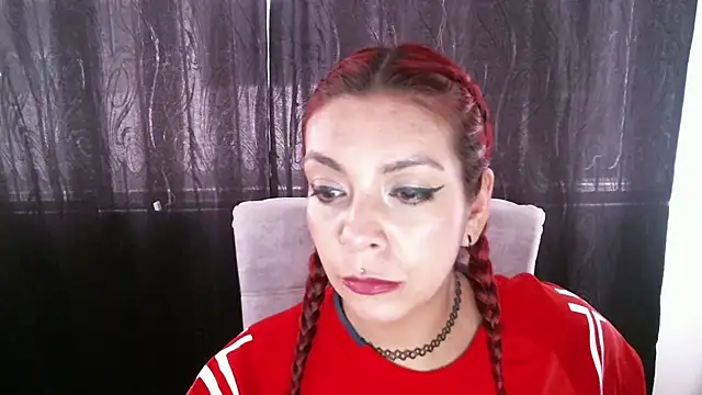 Snapshot of _ari_gato_ chatting on 11-27-25, 05:59 ari gato online show from 11-27-25, 05:59