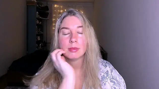 NancySanders online show from 04-18-26, 08:31