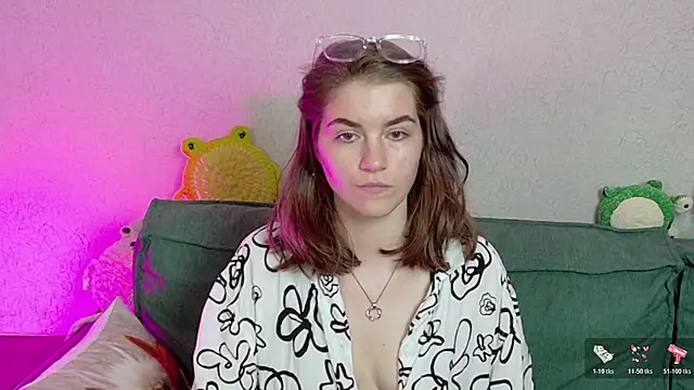 Snapshot of ElzaBlis chatting on 05-30-26, 02:58 ElzaBlis online show from 05-30-26, 02:58