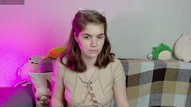 Snapshot of ElzaBlis chatting on 06-15-26, 01:13 ElzaBlis online show from 06-15-26, 01:13