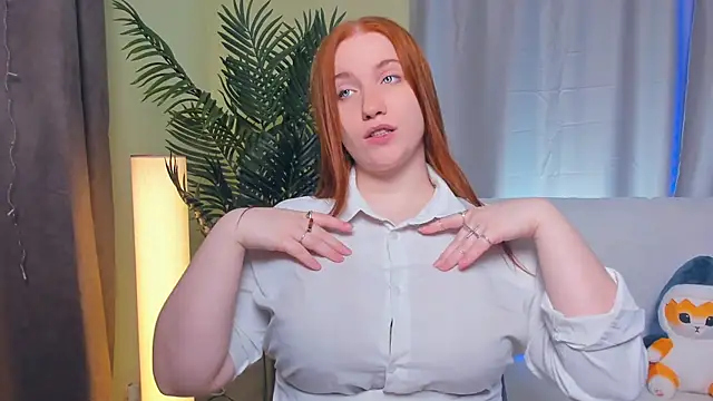 Snapshot of EthalCarlsqq chatting on 09-18-25, 07:32 EthalCarlsqq online show from 09-18-25, 07:32