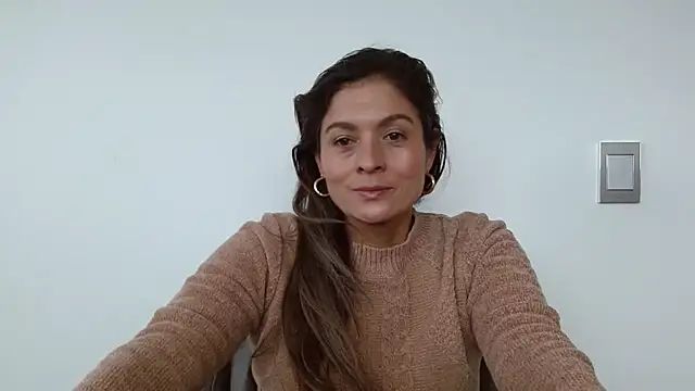 Snapshot of linda-mature43 chatting on 09-11-25, 03:01 linda-mature43 online show from 09-11-25, 03:01