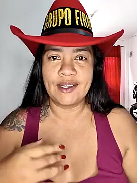 NARNYALABELLA online show from 04-26-26, 02:04