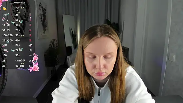 Rina Panic online show from 03-11-26, 01:00