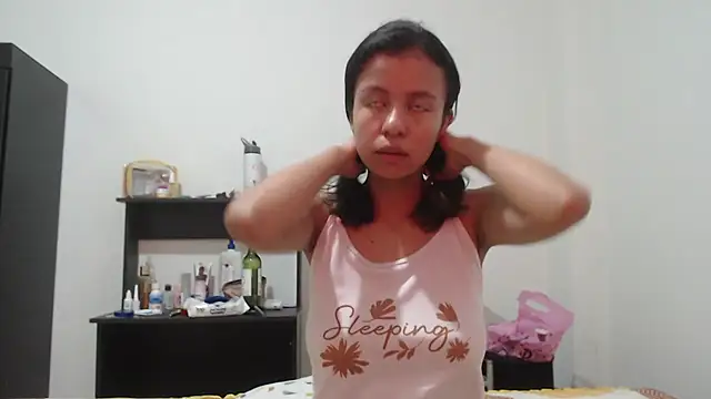 nathaly jones  online show from 05-26-26, 12:23
