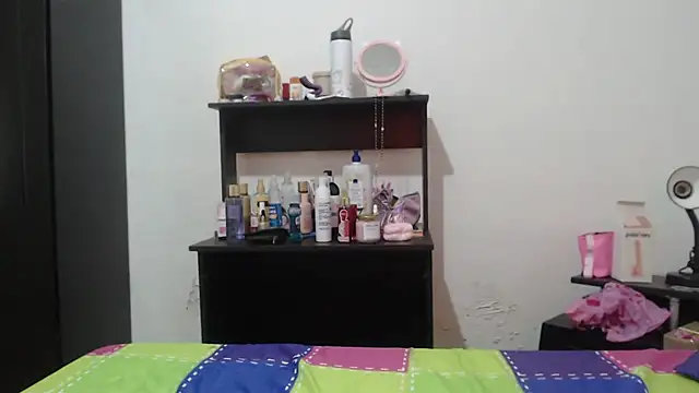 nathaly jones  online show from 07-16-26, 12:22