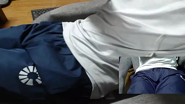 Yasu2000 online show from 04-04-26, 02:10