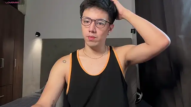 Addictiveboi online show from 05-12-26, 02:52