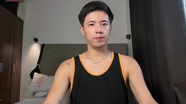 Addictiveboi online show from 05-19-26, 02:07