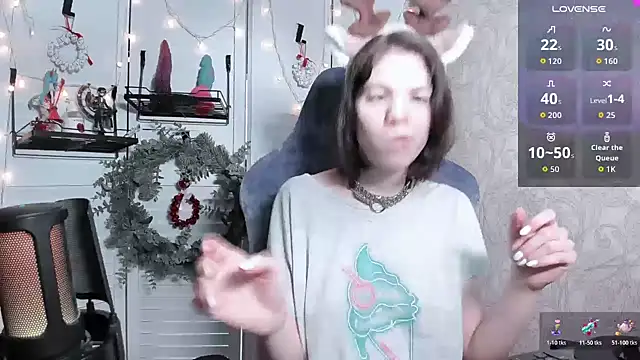 aestheticbeing online show from 12-20-25, 07:37