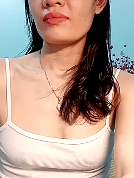 Snapshot of Hinna_x chatting on 06-26-26, 01:26 Hinna x online show from 06-26-26, 01:26