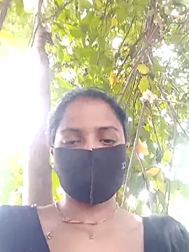 Snapshot of kajalbhabhi44 chatting on 05-26-26, 08:21 kajalbhabhi44 online show from 05-26-26, 08:21