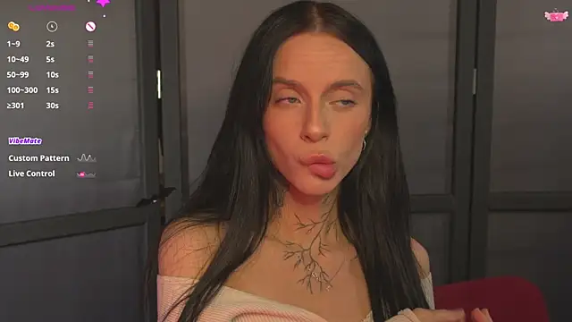 livia starwars online show from 11-27-25, 09:17