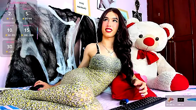 ashley moss online show from 10-22-25, 05:34