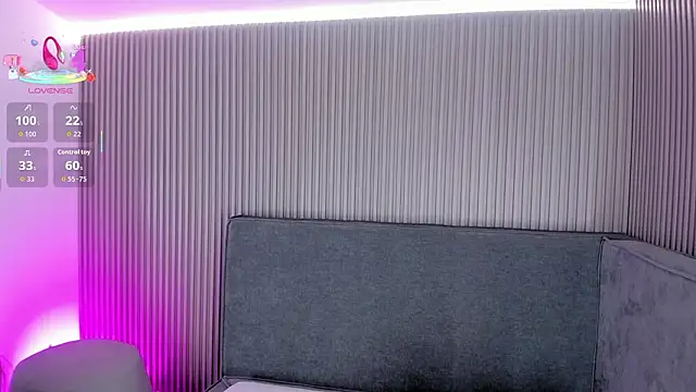 aleksandramiller  online show from 01-31-26, 08:29