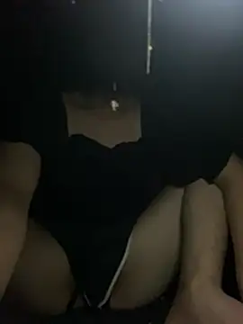 Snapshot of Mery_xo chatting on 07-16-26, 04:24 Mery xo online show from 07-16-26, 04:24