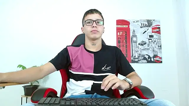 Cumandres18 online show from 09-12-25, 01:44