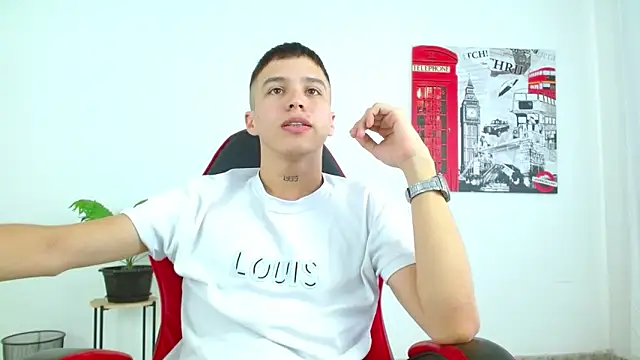 Cumandres18 online show from 11-18-25, 02:43