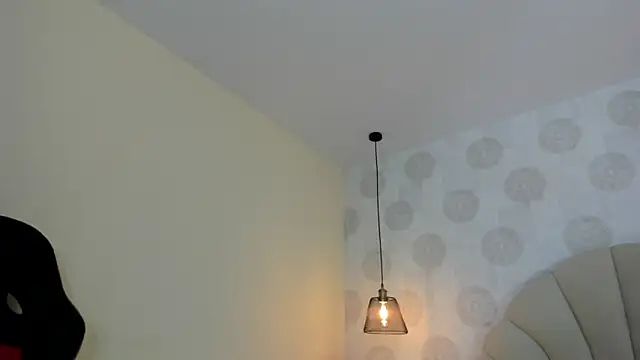 GIANAMILLER6 online show from 04-28-26, 12:10