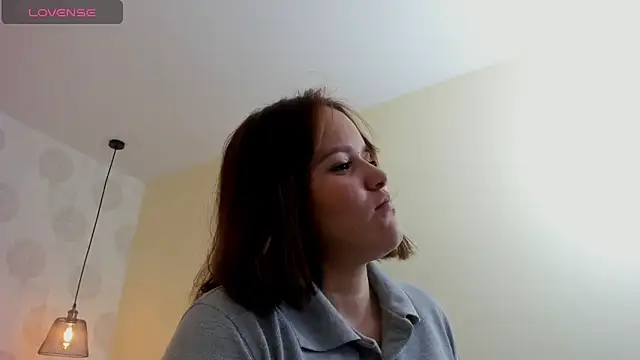 GIANAMILLER6 online show from 05-16-26, 12:04