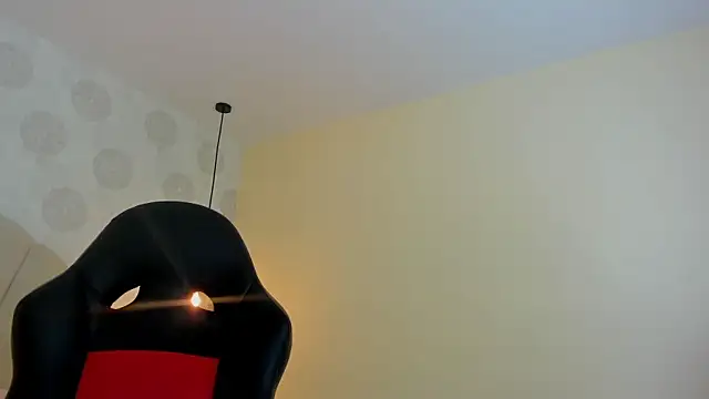 GIANAMILLER6 online show from 07-16-26, 12:11