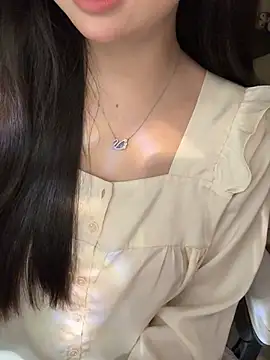 Nana kute20 online show from 04-15-26, 07:58