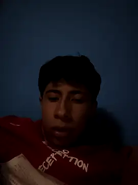 Snapshot of Rolito69 chatting on 11-20-25, 04:34 Rolito69 online show from 11-20-25, 04:34