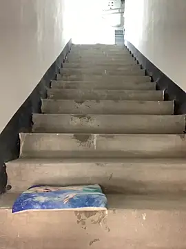 Snapshot of zhizhinaigai chatting on 11-04-25, 03:05 zhizhinaigai online show from 11-04-25, 03:05