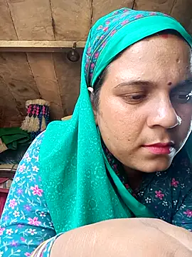 Snapshot of Radha_hotx chatting on 09-09-25, 08:36 Radha hotx online show from 09-09-25, 08:36