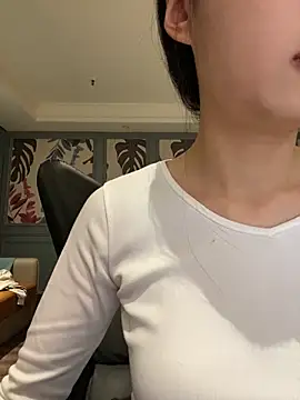 Snapshot of MengMeng0515 chatting on 03-02-26, 02:24 MengMeng0515 online show from 03-02-26, 02:24