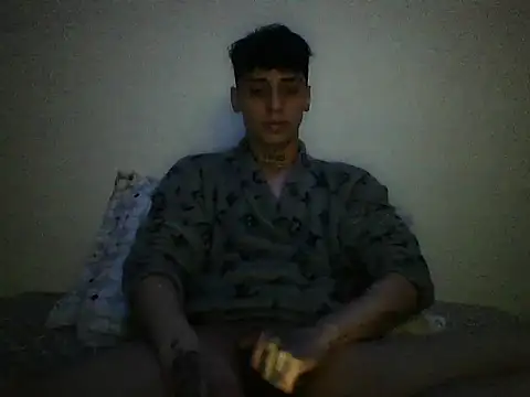 Snapshot of xalejo_max chatting on 07-12-26, 03:14 xalejo max online show from 07-12-26, 03:14