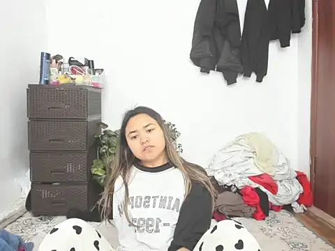 saika blush online show from 04-20-26, 06:49