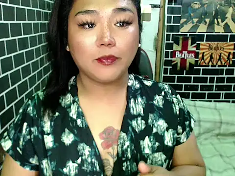 Snapshot of luluakovi_69 chatting on 10-01-25, 09:32 luluakovi 69 online show from 10-01-25, 09:32