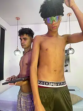 Violet Dream2 online show from 03-16-26, 07:45