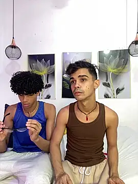 Violet Dream2 online show from 04-15-26, 12:28