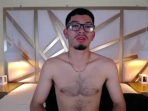 Snapshot of Jaxon_Carter chatting on 10-25-25, 08:58 Jaxon Carter online show from 10-25-25, 08:58