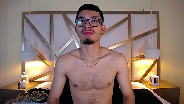 Snapshot of Jaxon_Carter chatting on 11-08-25, 12:22 Jaxon Carter online show from 11-08-25, 12:22