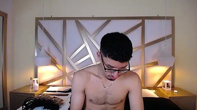 Snapshot of Jaxon_Carter chatting on 11-15-25, 12:08 Jaxon Carter online show from 11-15-25, 12:08