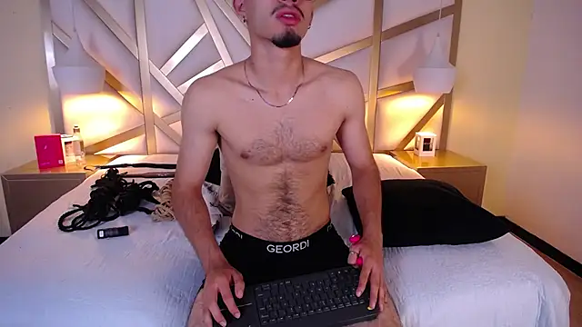 Snapshot of Jaxon_Carter chatting on 12-15-25, 10:36 Jaxon Carter online show from 12-15-25, 10:36