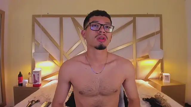 Jaxon Carter online show from 04-06-26, 02:20