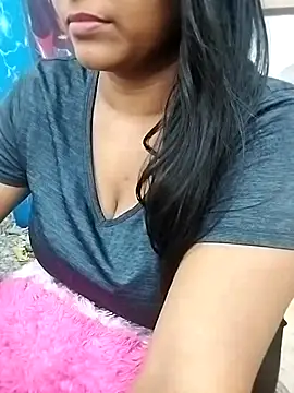 Snapshot of Shy_Peehu chatting on 07-20-26, 06:21 Shy Peehu online show from 07-20-26, 06:21